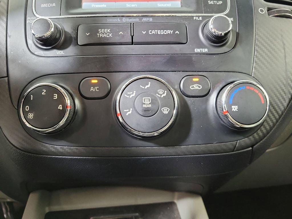 Used 2014 Kia Forte EX FWD image 21