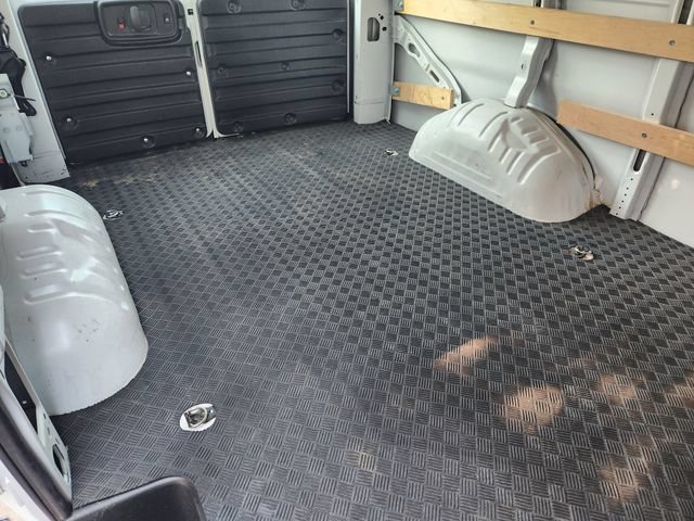 Used 2025 Chevrolet Express 2500 w/ Driver Convenience Package RWD image 33