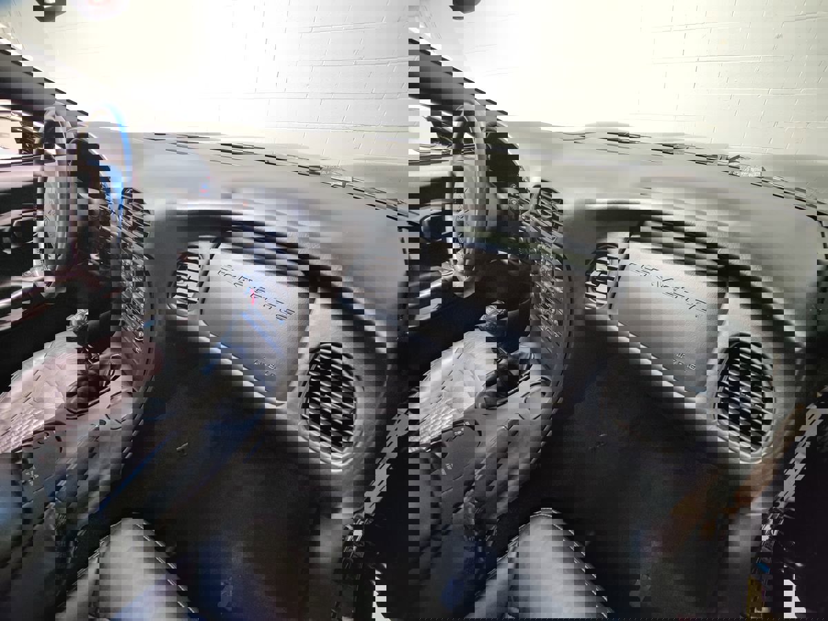 Used 2004 Chevrolet Corvette Coupe w/ Preferred Equipment Group image 14