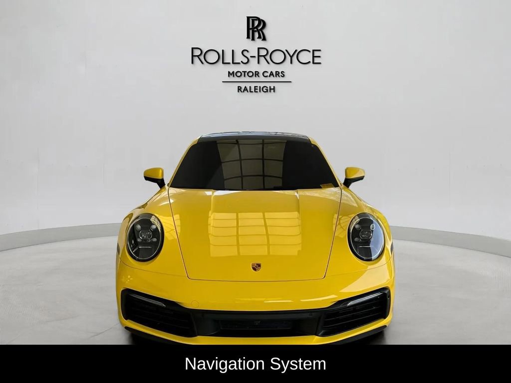Used 2022 Porsche 911 Carrera image 2