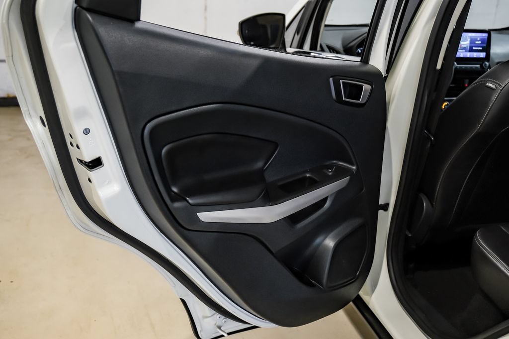 Used 2021 Ford EcoSport Titanium FWD image 46