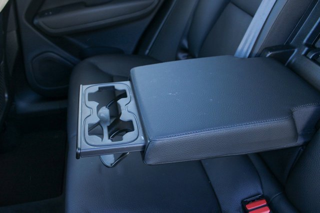 Used 2025 Volvo XC60 B5 Plus image 34