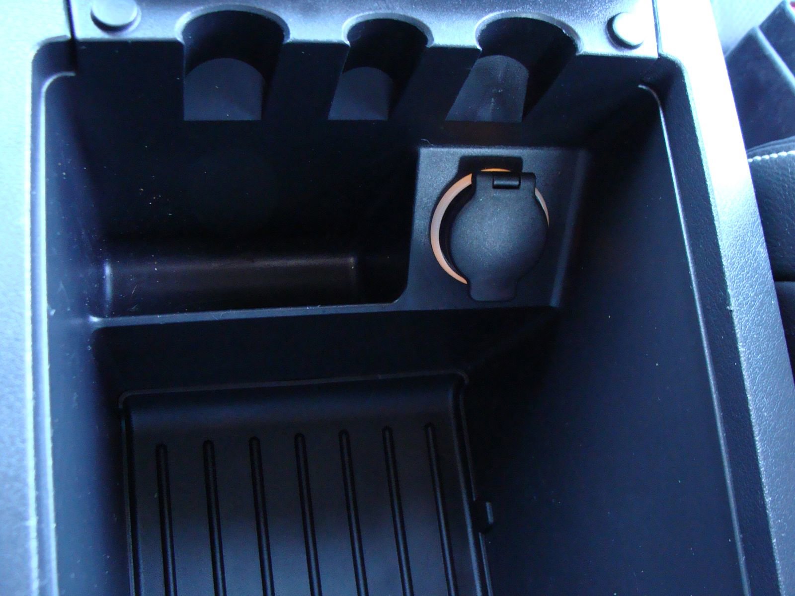 Used 2020 Nissan Maxima 3.5 SV w/ Floor Mat Group FWD image 27