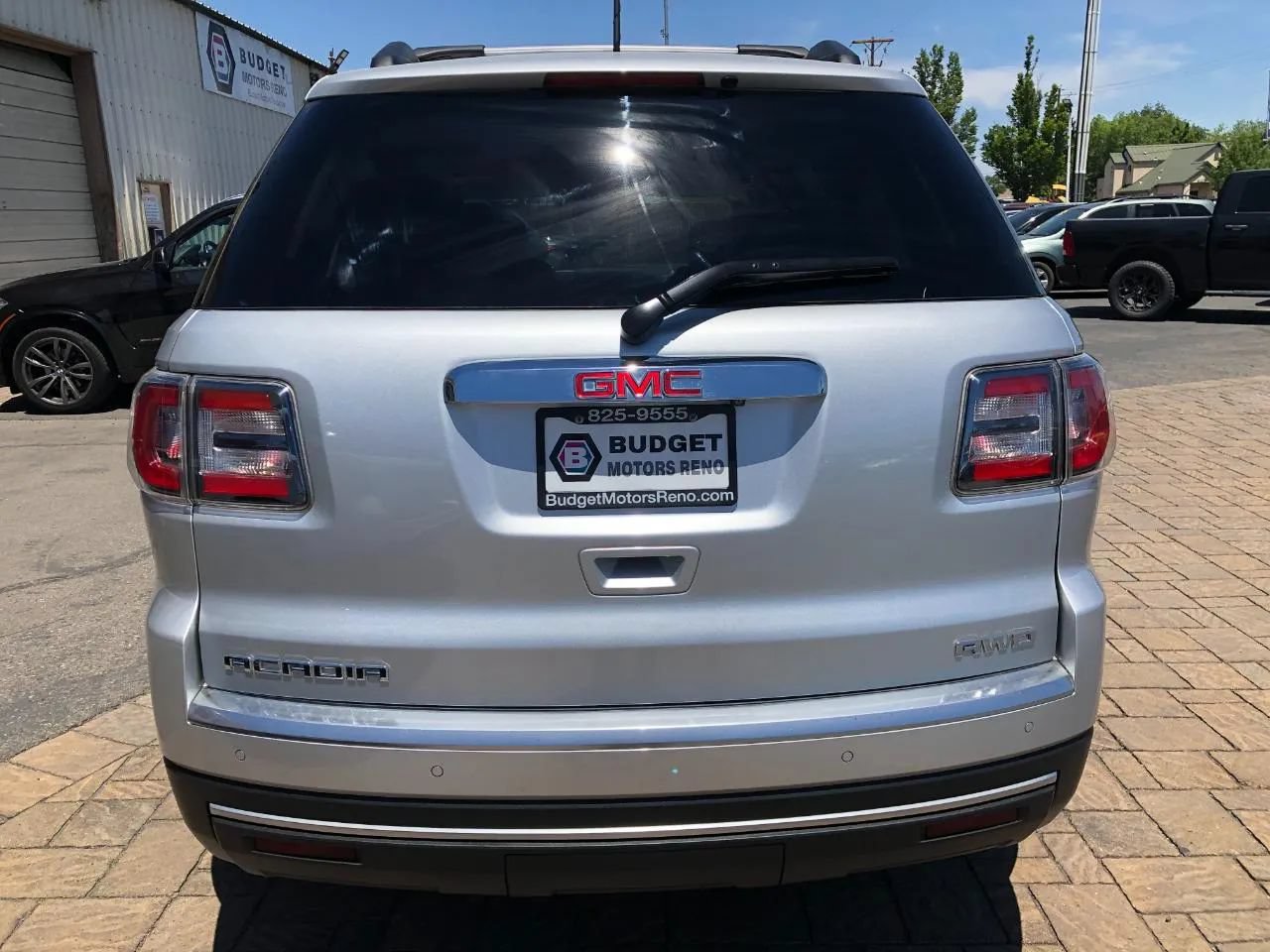 Used 2013 GMC Acadia SLT AWD/4WD image 3