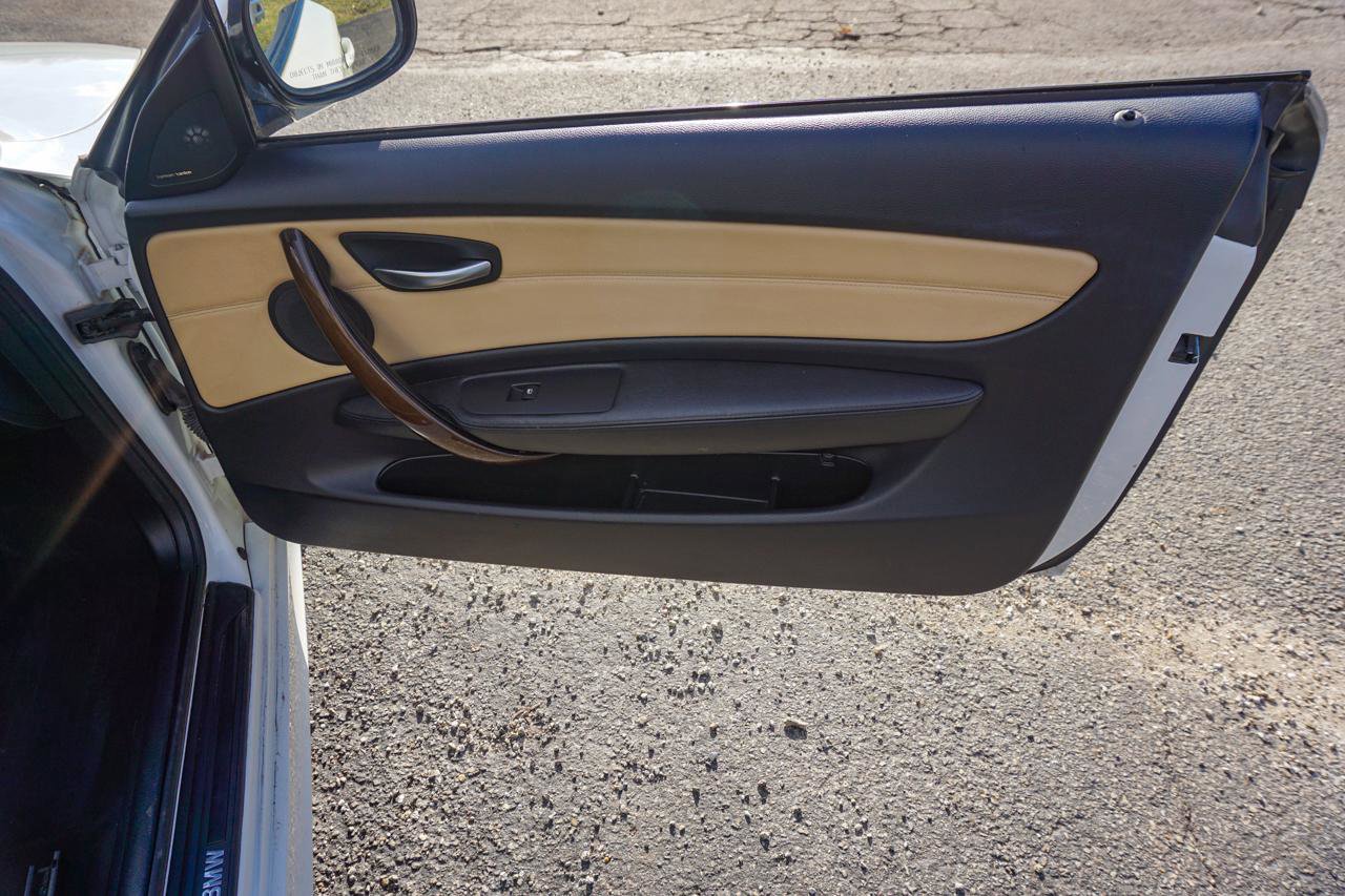 Used 2012 BMW 128i Convertible RWD image 57