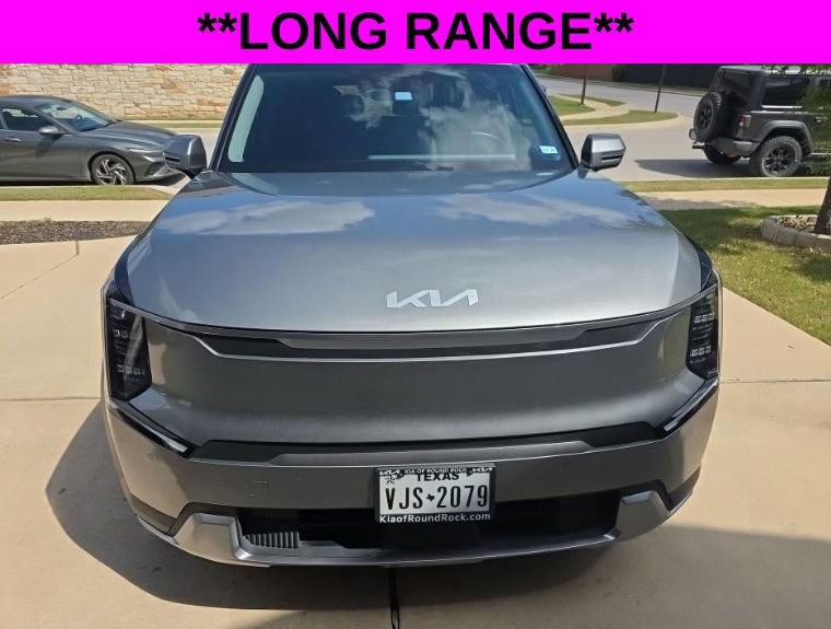 Used 2024 Kia EV9 Light Long Range image 2