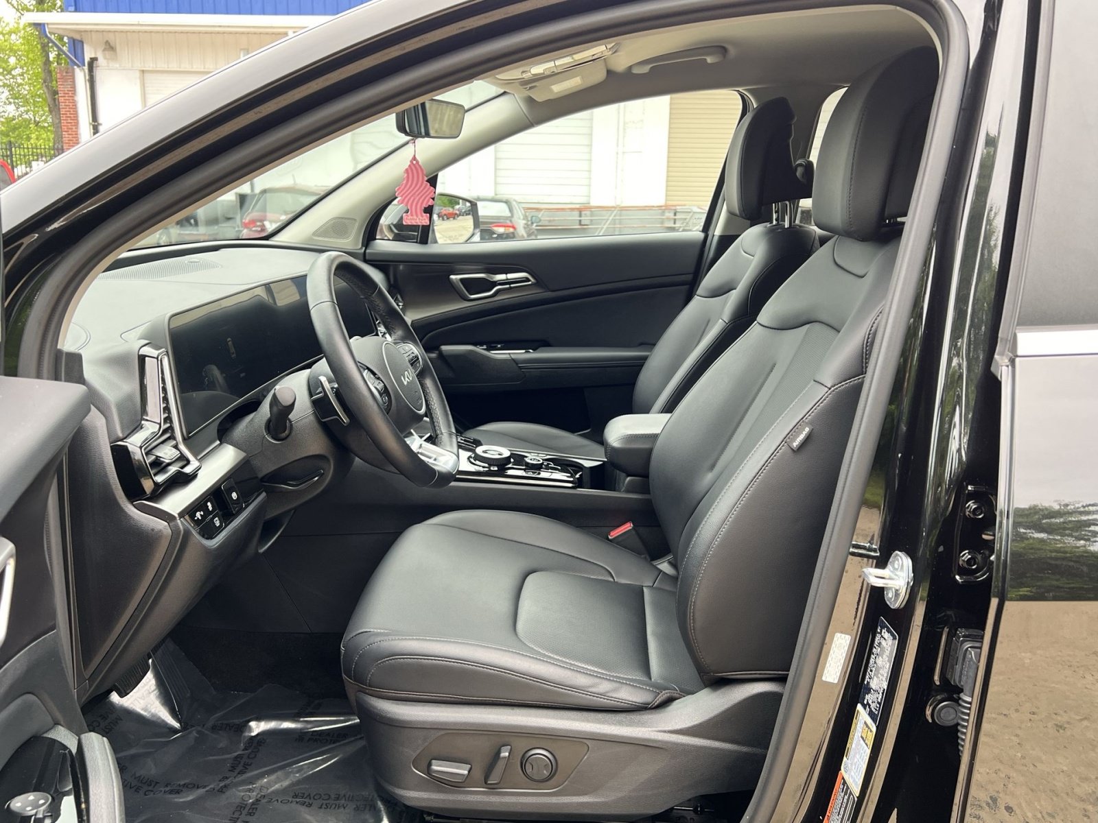 Used 2023 Kia Sportage EX AWD/4WD image 26