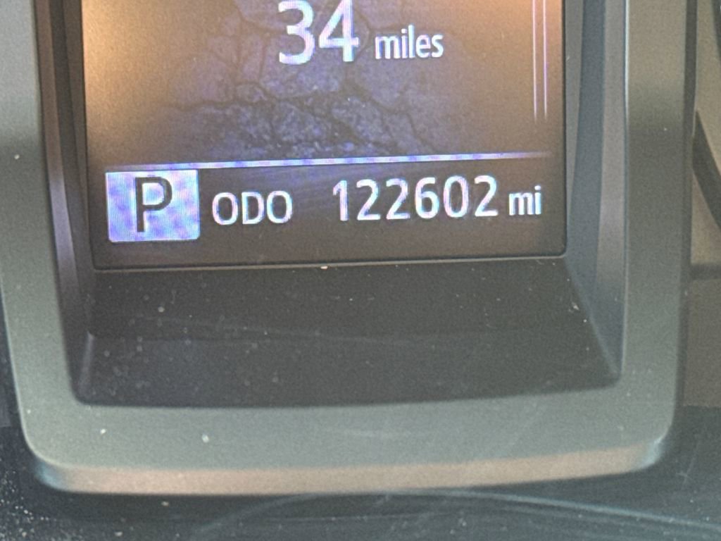 Used 2020 Toyota Tacoma SR image 16