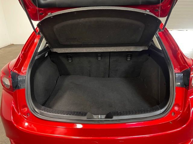 Used 2017 MAZDA MAZDA3 Touring FWD image 16