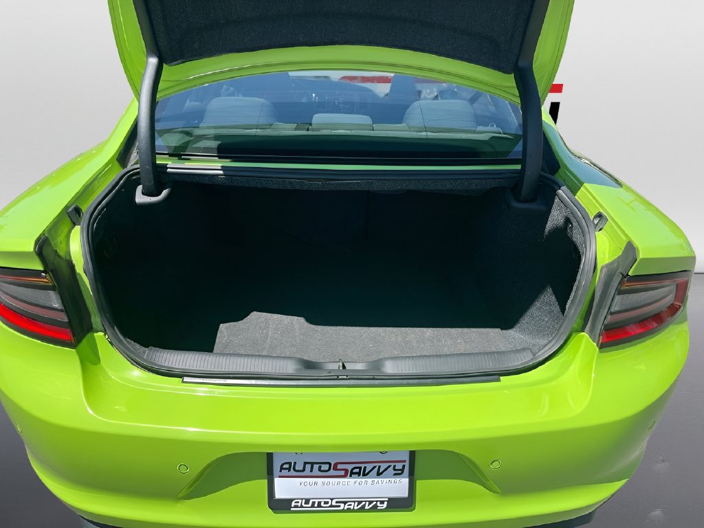 Used 2023 Dodge Charger SXT RWD image 25