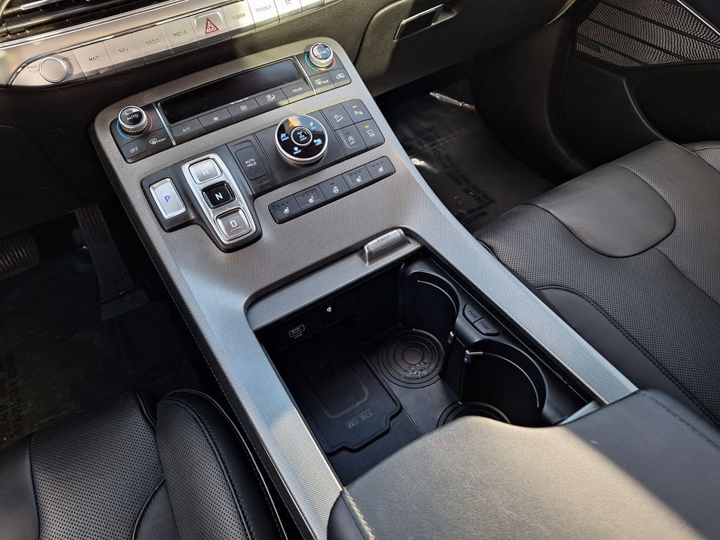 Used 2021 Hyundai Palisade Limited w/ Cargo Package image 24