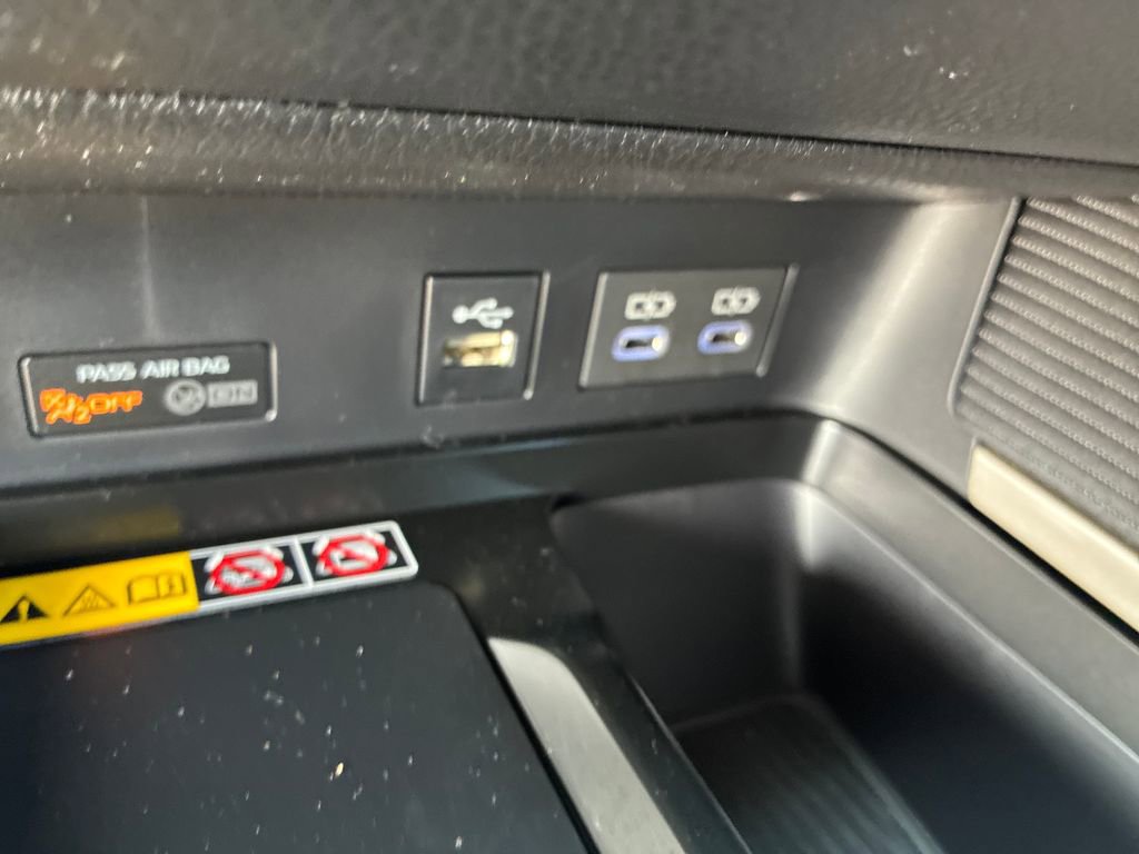 New 2026 Toyota Camry SE image 40