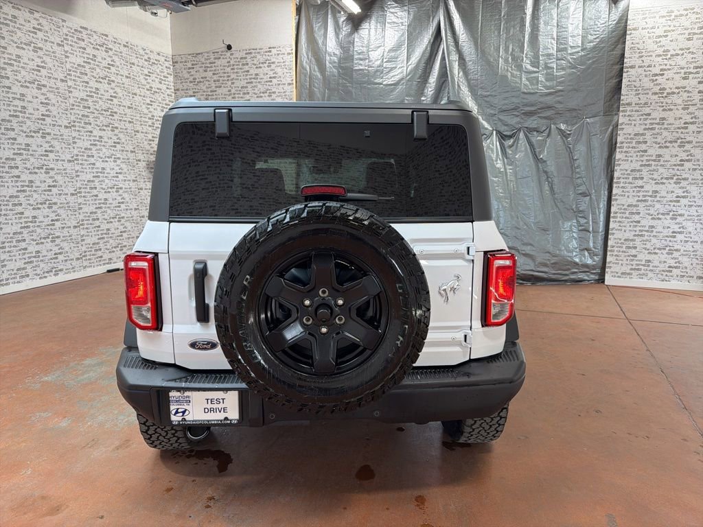 Used 2024 Ford Bronco Black Diamond image 6