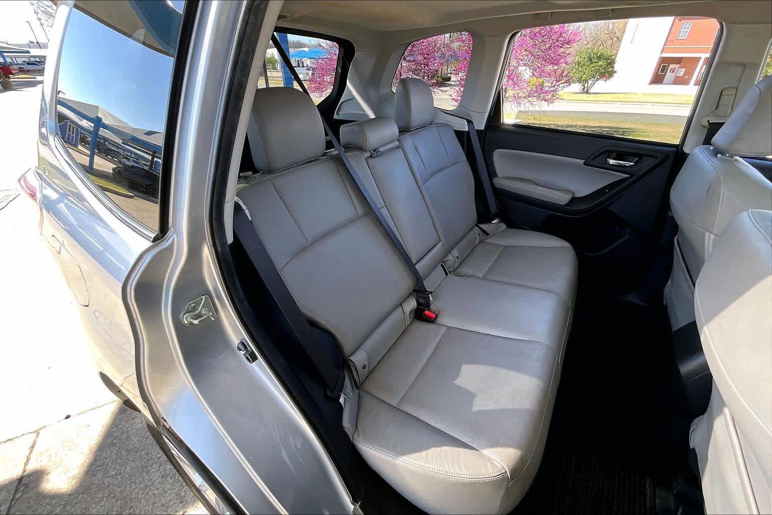 Used 2014 Subaru Forester 2.5i Limited w/ Popular Package #2 image 19