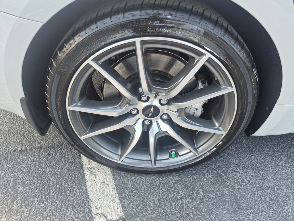 Used 2026 Genesis G70 2.5T image 9