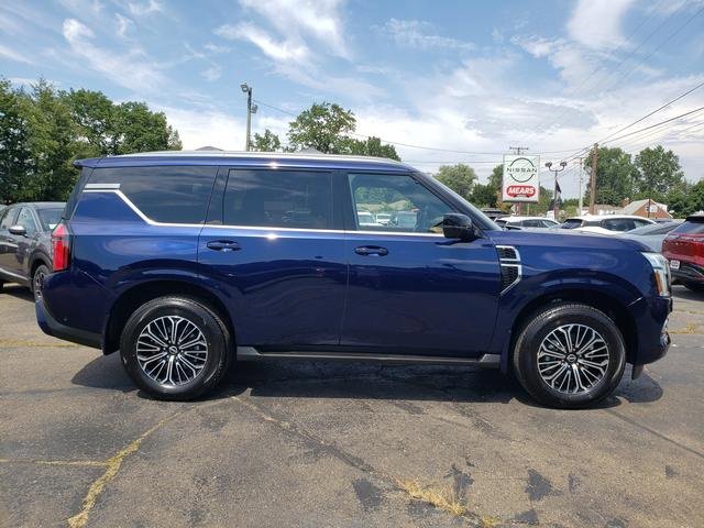 New 2025 Nissan Armada SL w/ Captain's Chari Seat Package image 9