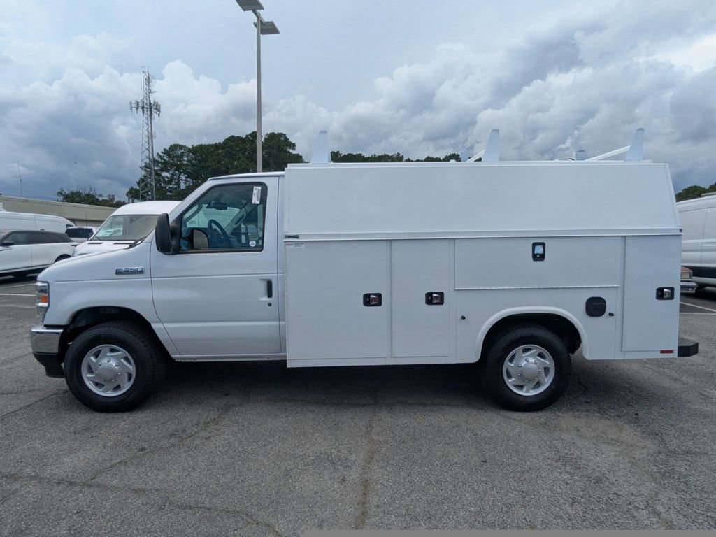 New 2026 Ford E-350 and Econoline 350 Super Duty w/ Power Equipment Group image 7
