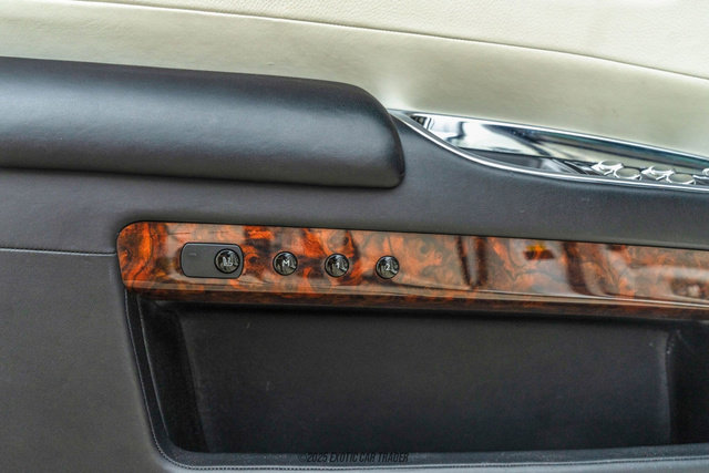 Used 2015 Rolls-Royce Ghost image 36