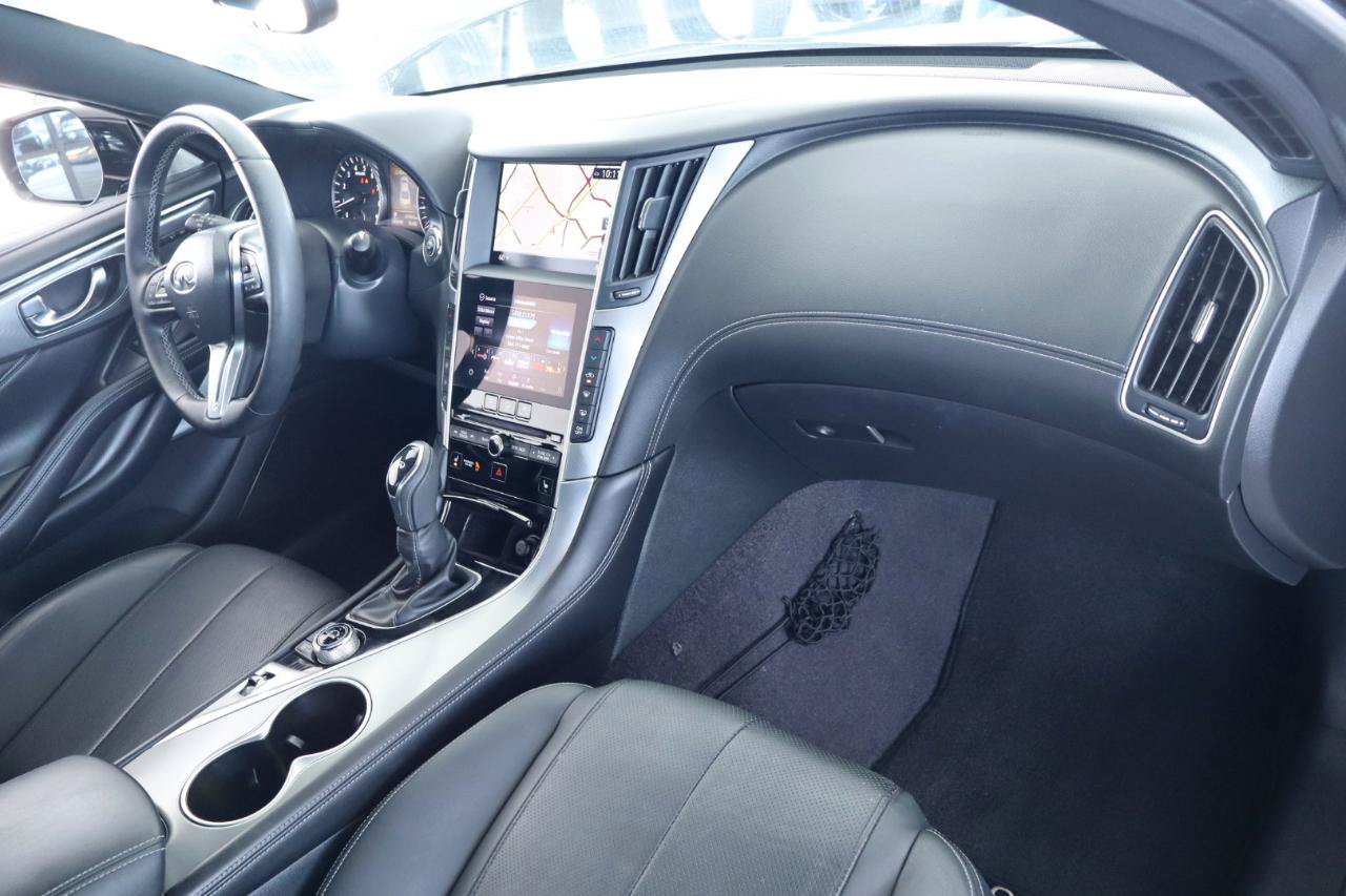 Used 2020 INFINITI Q60 3.0t Luxe w/ Essential Package RWD image 35