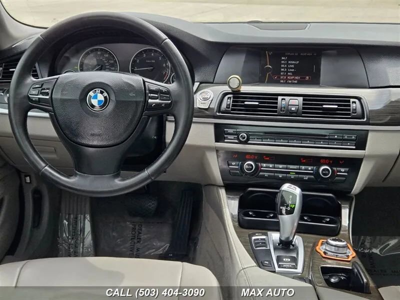 Used 2013 BMW 528i Sedan image 25
