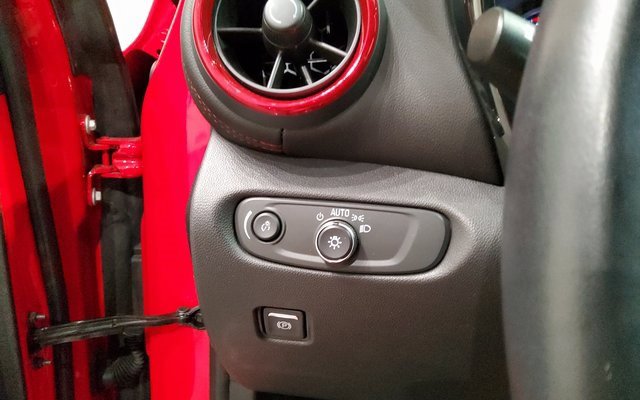 Used 2022 Chevrolet Blazer RS image 30