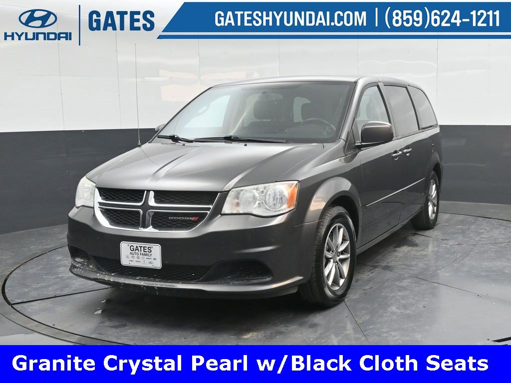 Used 2016 Dodge Grand Caravan SE image 6