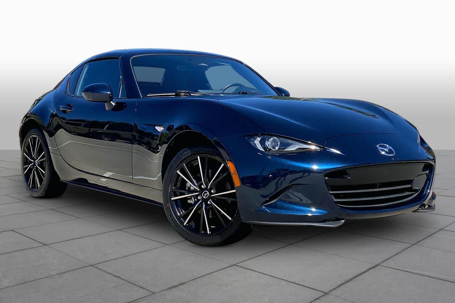 Used 2025 MAZDA MX-5 Miata RF Grand Touring RWD image 3