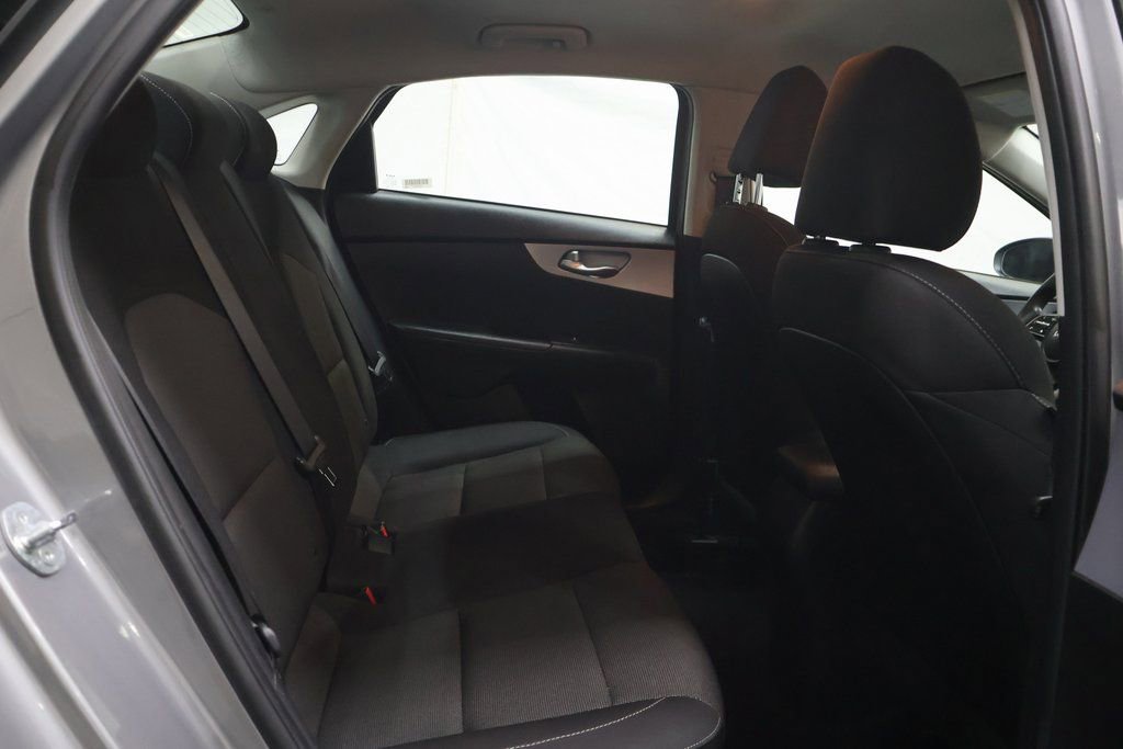 Used 2024 Kia Forte LXS image 13