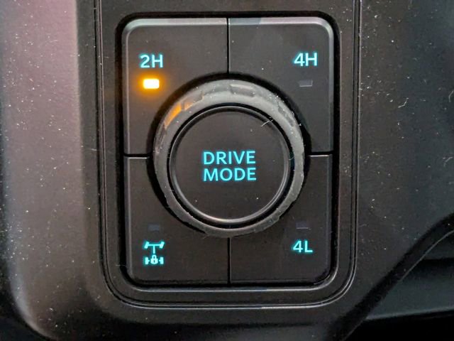 New 2026 Ford F250 Lariat w/ Black Appearance Package image 29