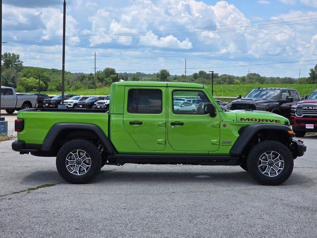 New 2026 Jeep Gladiator Mojave w/ Steel Bumper Group AWD/4WD image 9