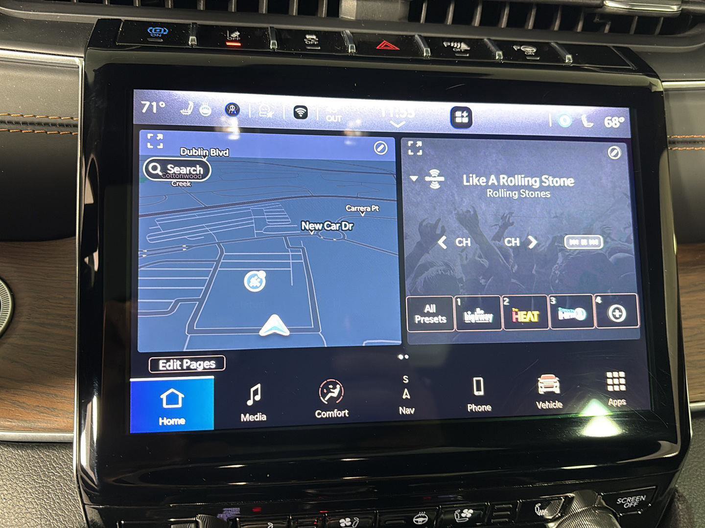 Used 2022 Jeep Grand Cherokee Summit w/ Advanced Protech Group IV image 32