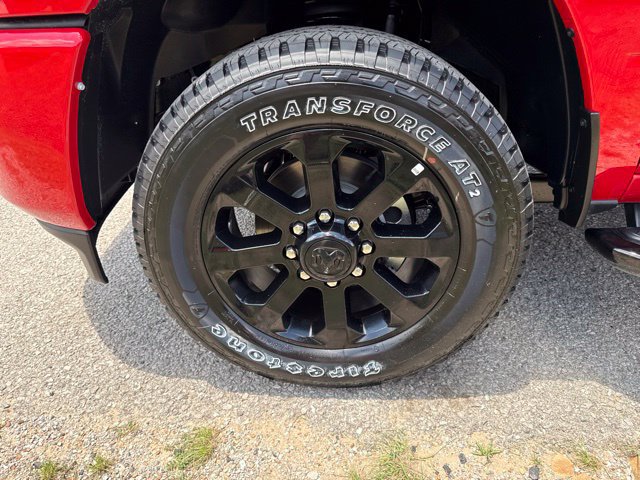 New 2026 RAM 2500 Laramie w/ Night Edition AWD/4WD image 9