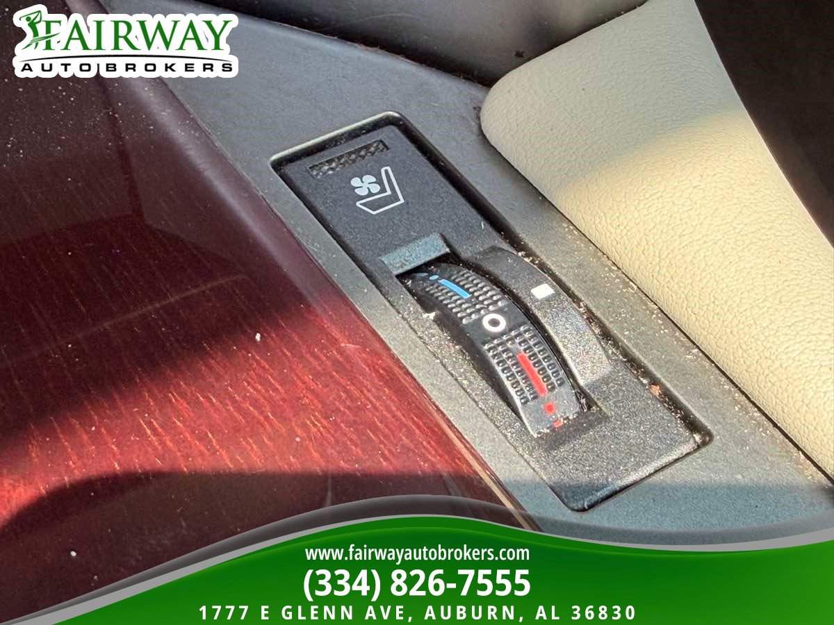 Used 2013 Lexus GX 460 Premium AWD/4WD image 23