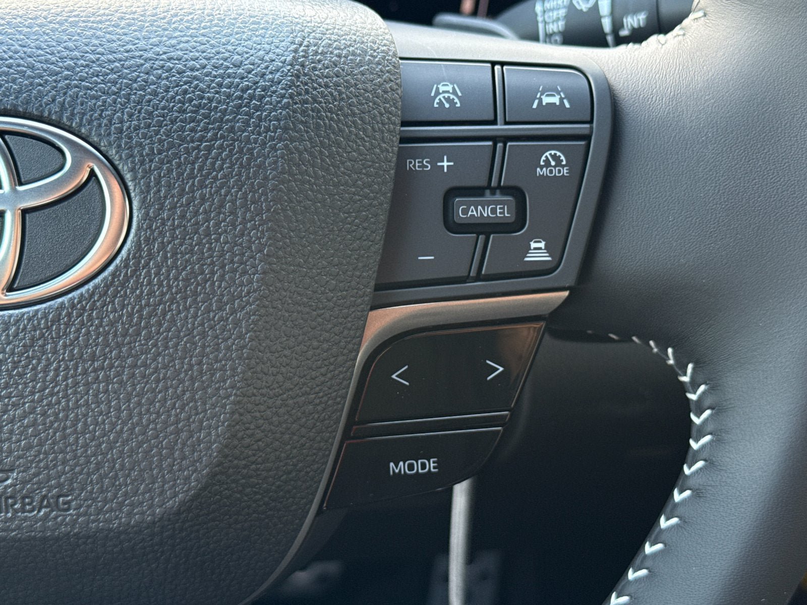 New 2026 Toyota Camry SE w/ Convenience Package FWD image 60