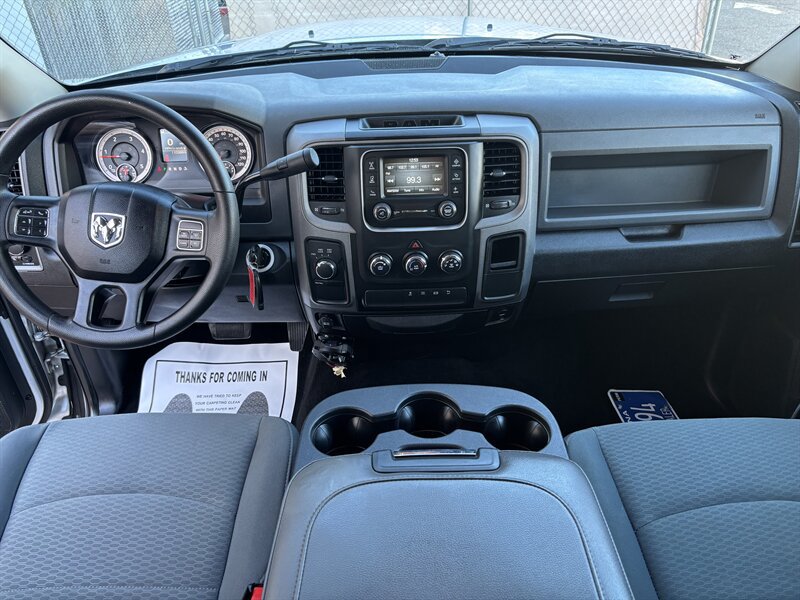 Used 2015 RAM 2500 Tradesman w/ Chrome Appearance Group AWD/4WD image 18