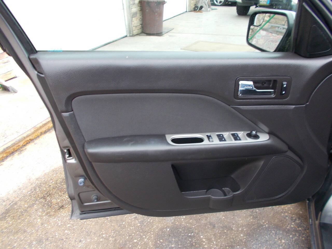 Used 2011 Ford Fusion Hybrid image 9