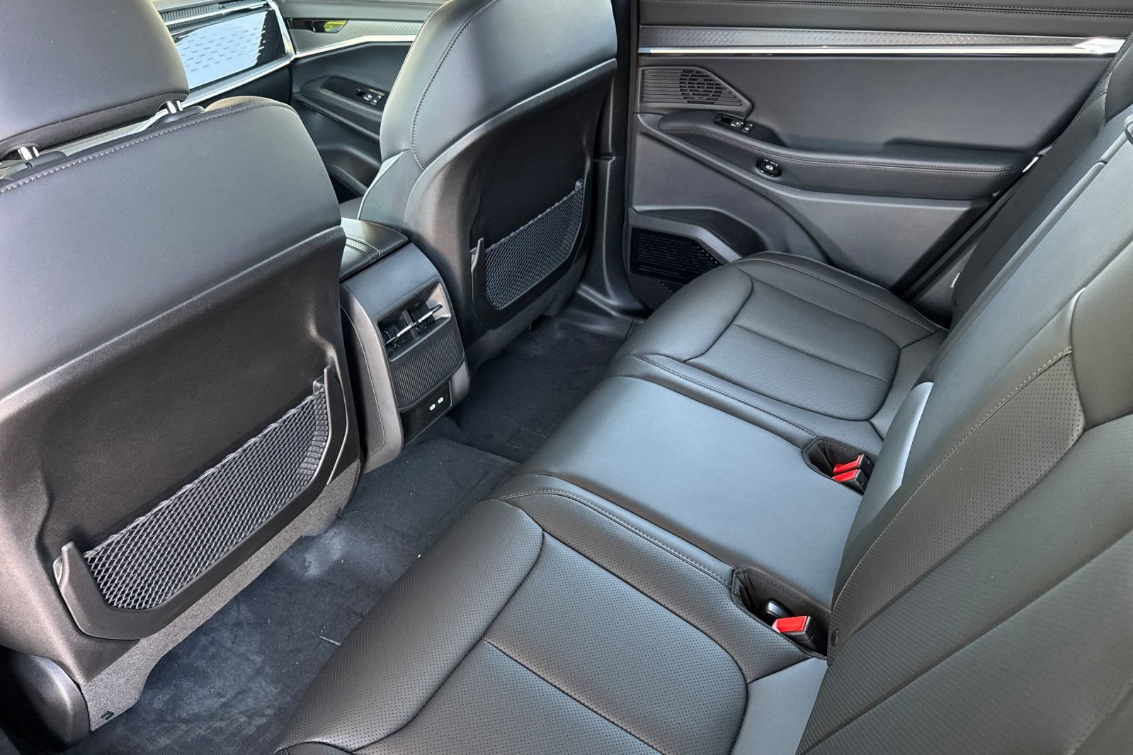 New 2025 Jeep Wagoneer S Limited AWD/4WD image 11