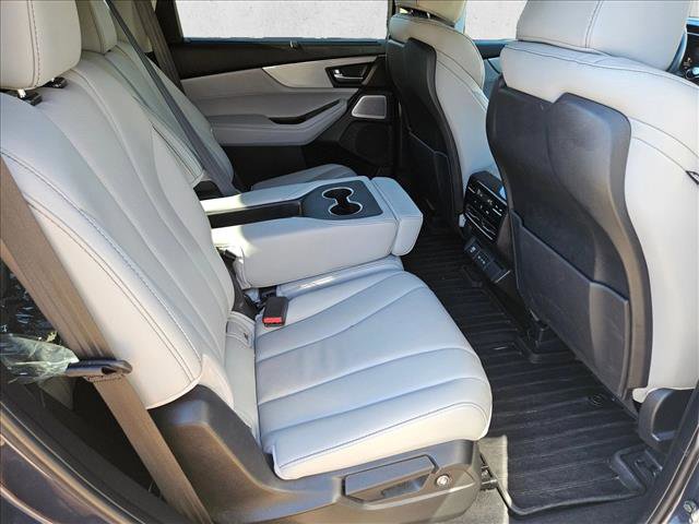 Used 2025 Acura MDX FWD w/ Technology Package image 22