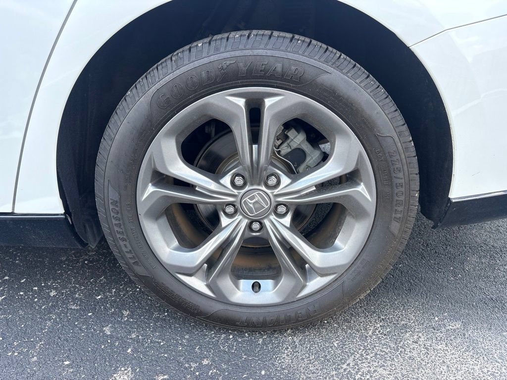Used 2023 Honda Accord EX-L image 6