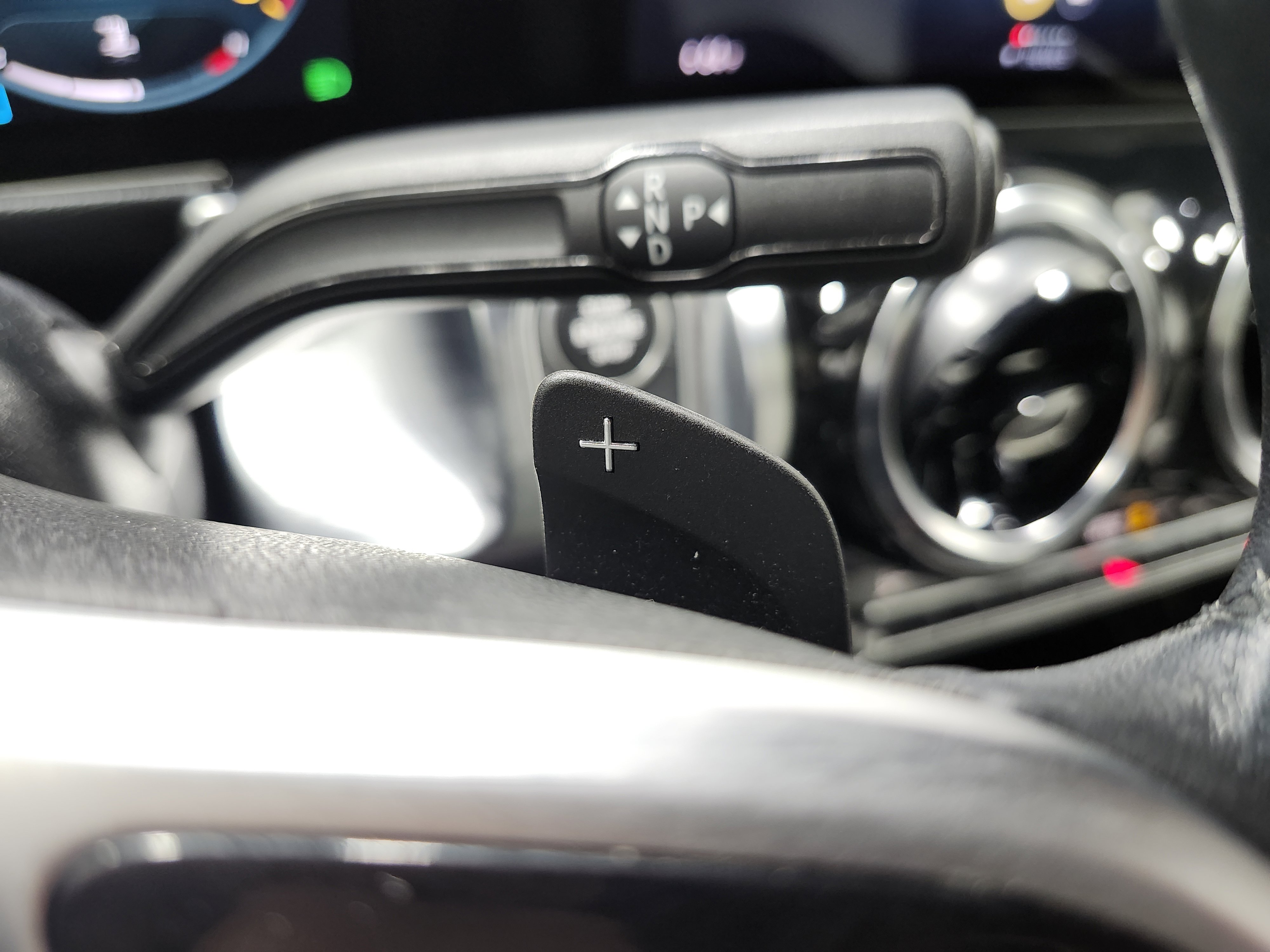 Used 2021 Mercedes-Benz GLB 250 4MATIC image 11