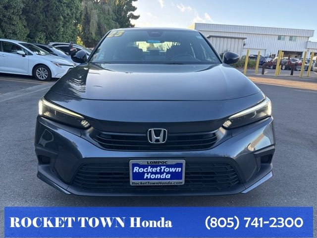 Used 2023 Honda Civic Sport image 3