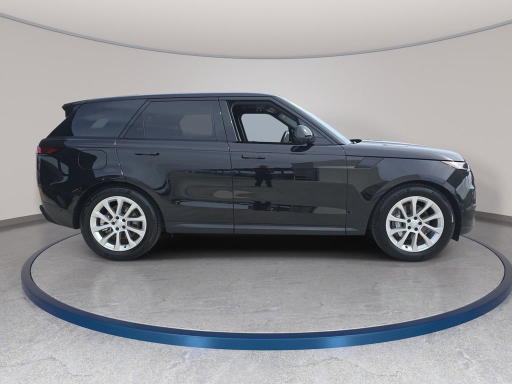 Certified 2025 Land Rover Range Rover Sport AWD/4WD image 4
