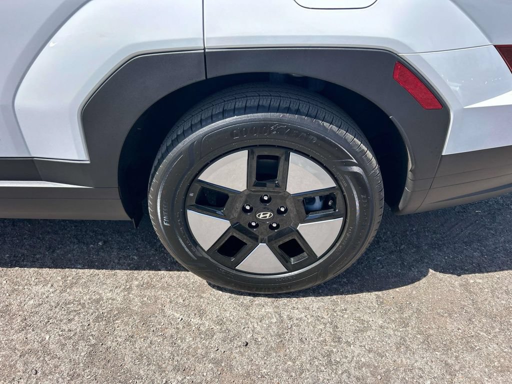 New 2026 Hyundai Santa Fe SE AWD/4WD image 11