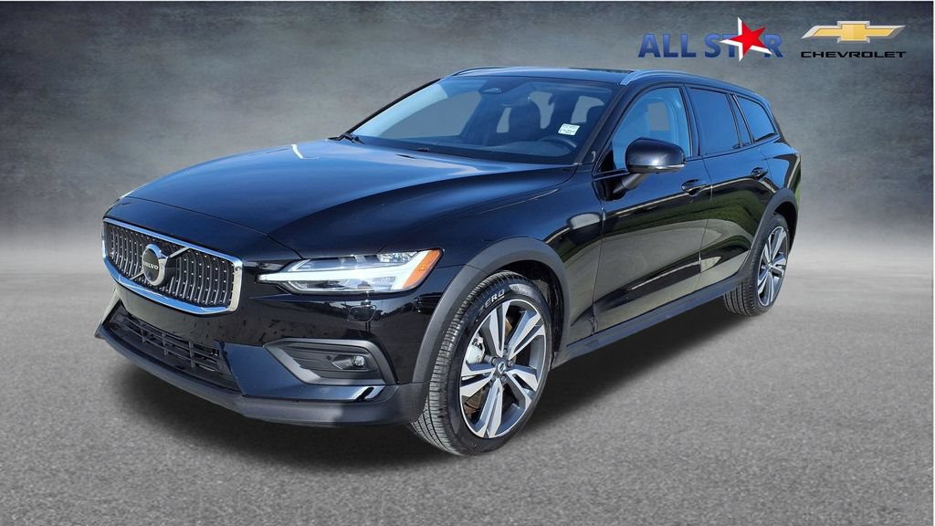 Used 2025 Volvo V60 B5 Cross Country Plus AWD/4WD 360° Tour