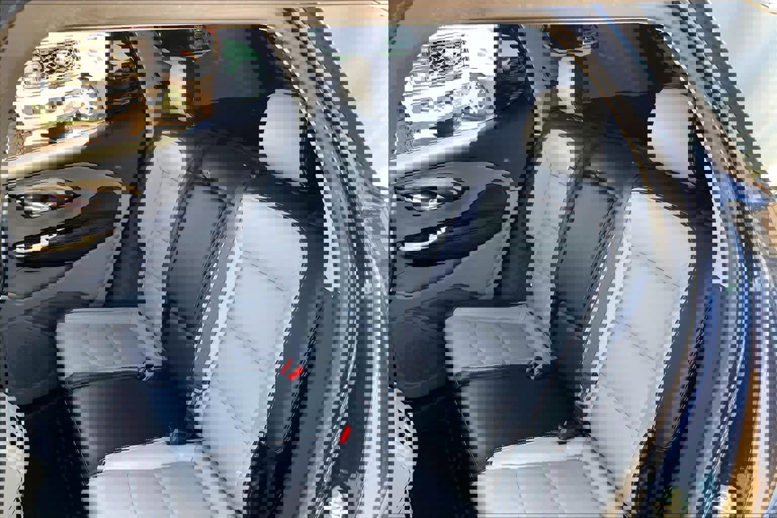 Used 2018 GMC Terrain SLT w/ Preferred Package image 21