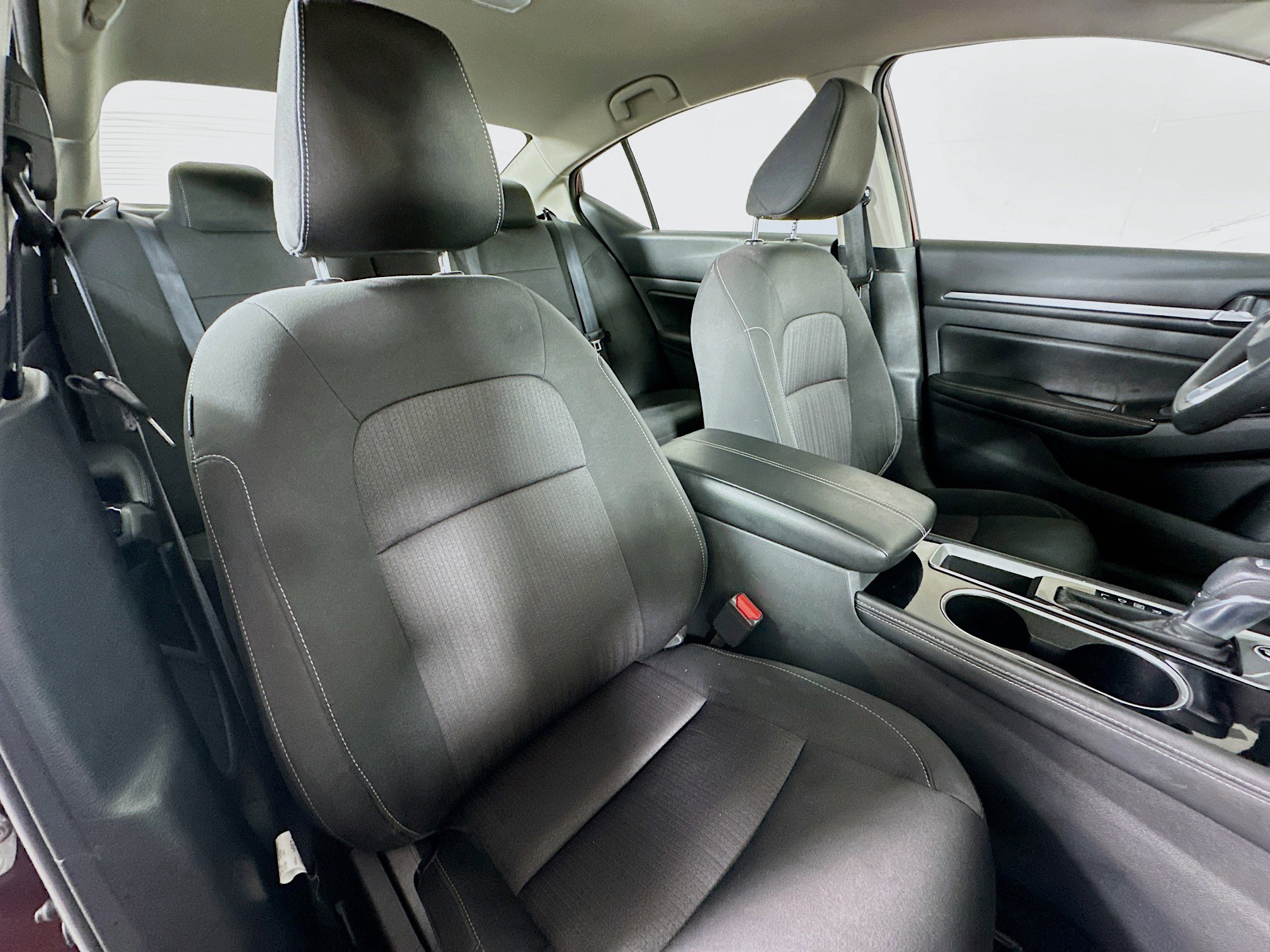 Used 2023 Nissan Altima 2.5 SV image 25