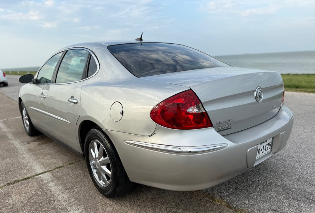 Used 2008 Buick LaCrosse CX FWD image 7