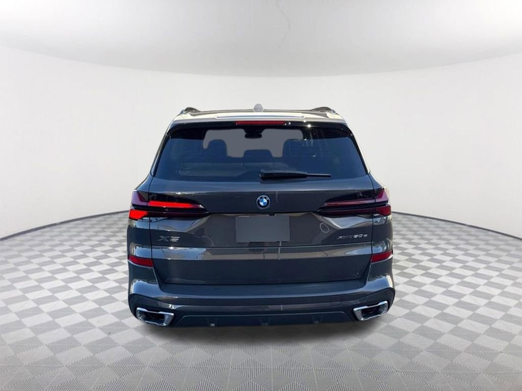 New 2026 BMW X5 xDrive50e w/ M Sport Package AWD/4WD image 6