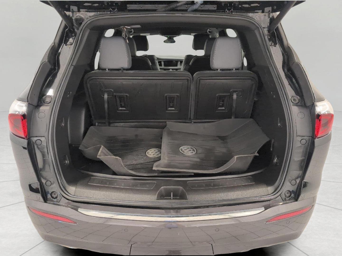 Used 2023 Buick Enclave Essence w/ LPO, Floor Liner Package AWD/4WD image 43