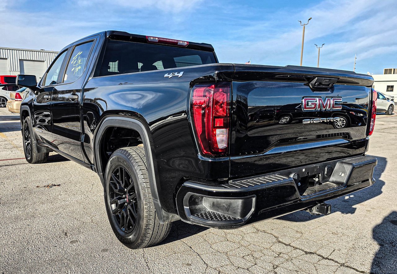 Used 2024 GMC Sierra 1500 Pro w/ Graphite Edition image 4